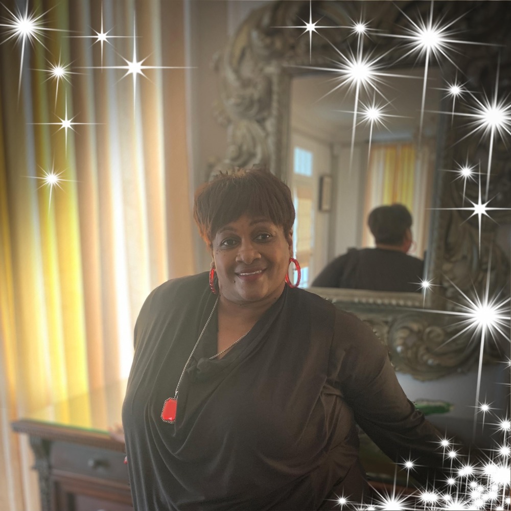 Meet your Posher, Sheila